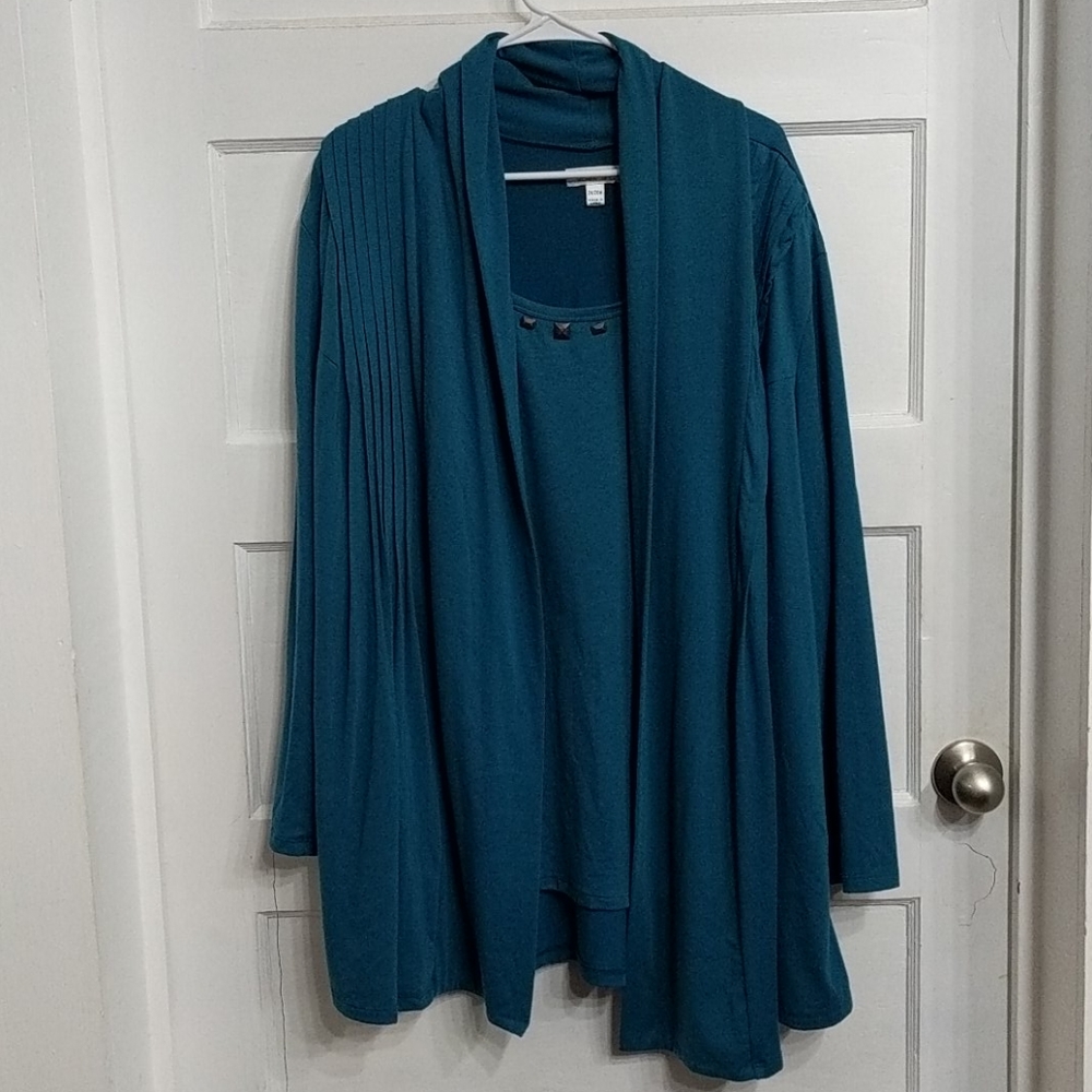 Two piece attached tank/kimono. Dark teal